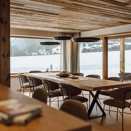 アパートホテル Ferienanlage Central 4*